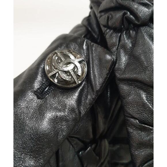 CHANEL Runway 2015 Black Quilted Leather Jacket - Size 38 - Picture 3 of 10